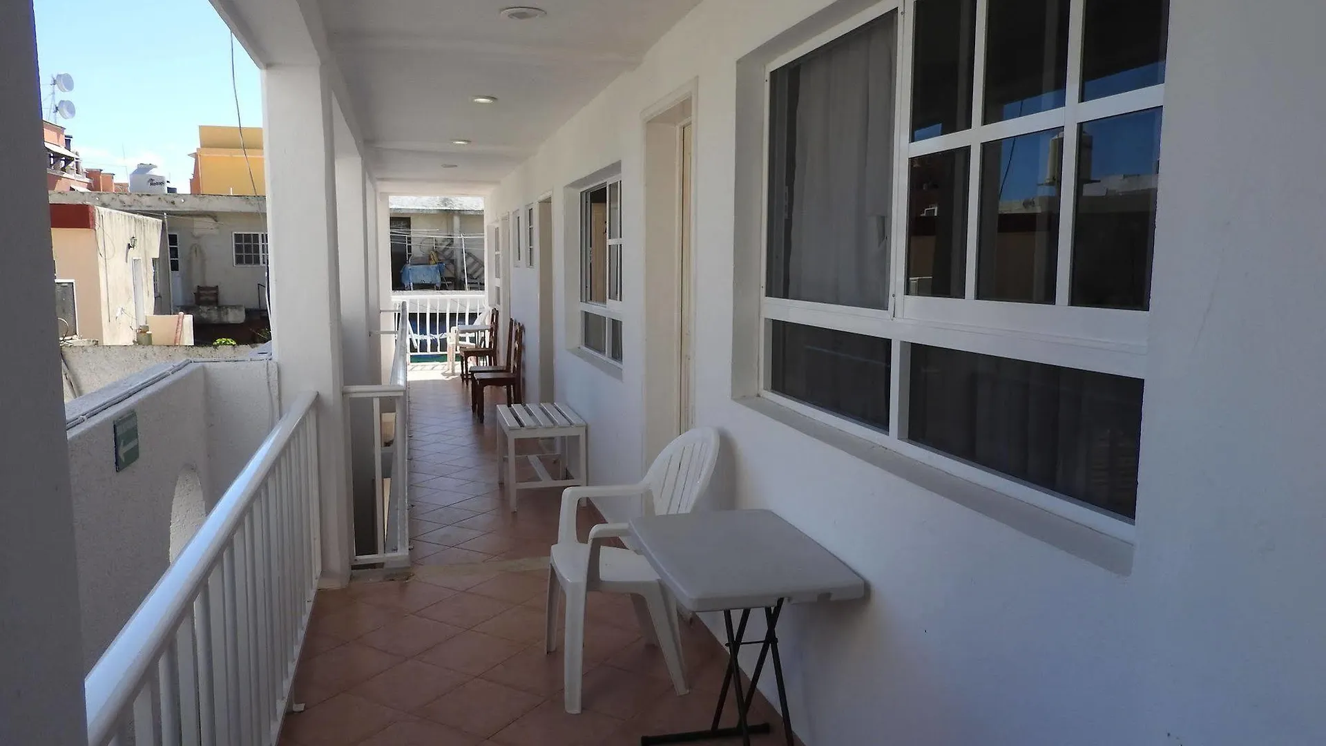 Hotel Marcianito Isla Mujeres 2*,