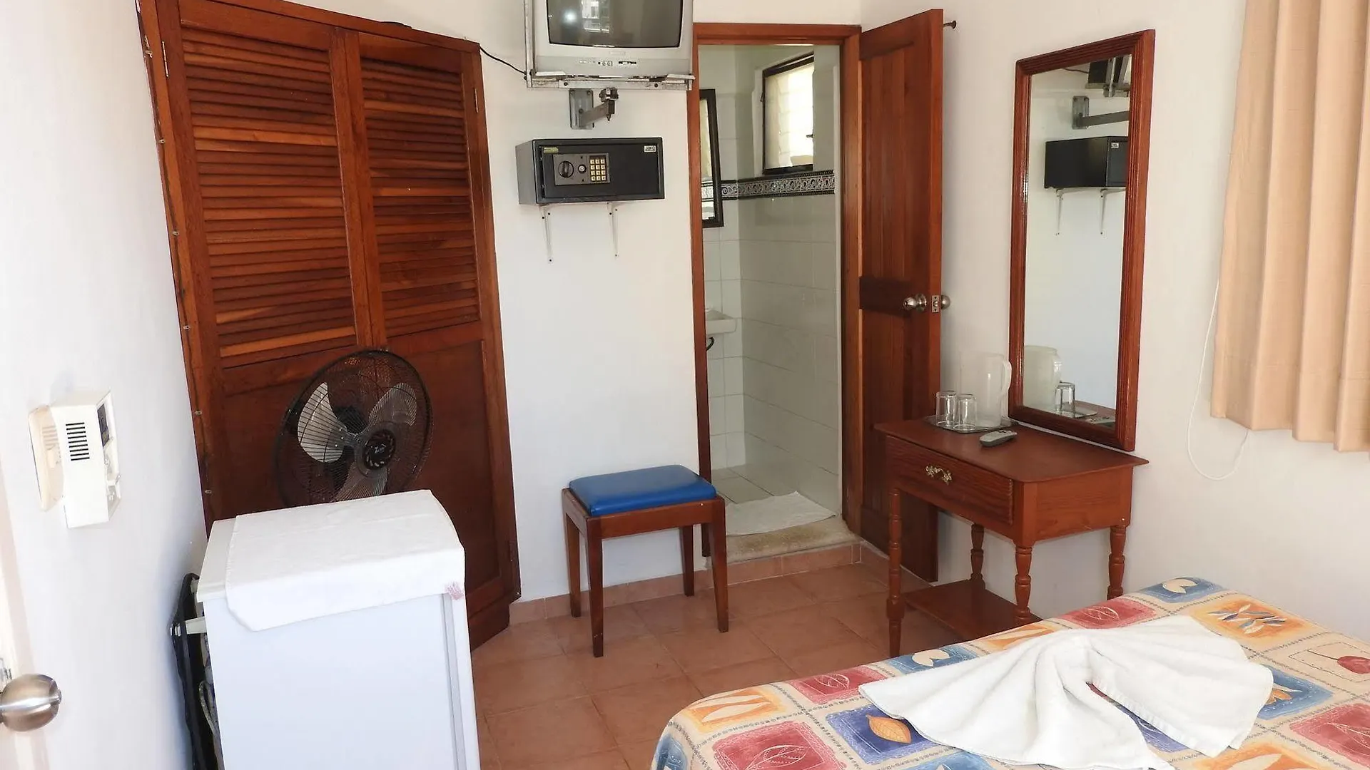 Hotel Marcianito Isla Mujeres 2*,  Mexico